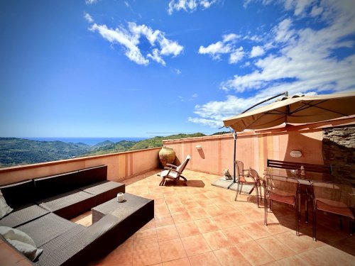 Крыша/земля в Перинальдо