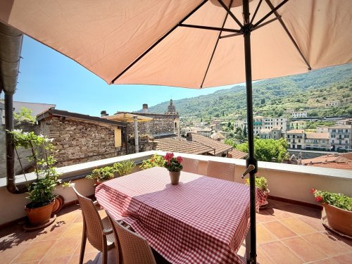 Lägenhet i Dolceacqua