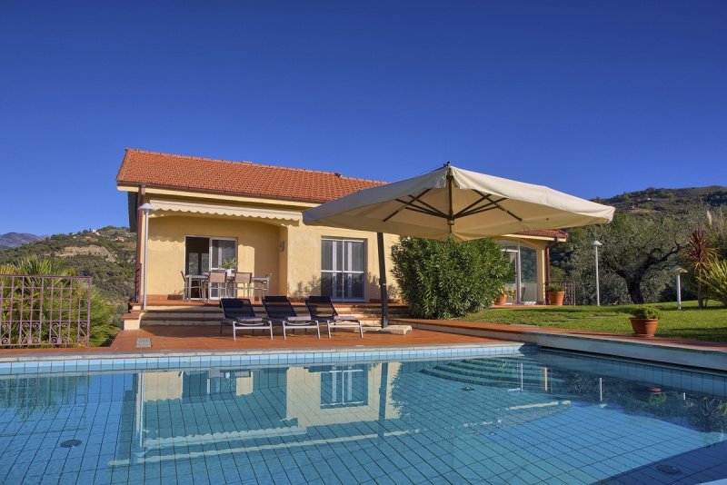 Вилла в Дольчеаккуа