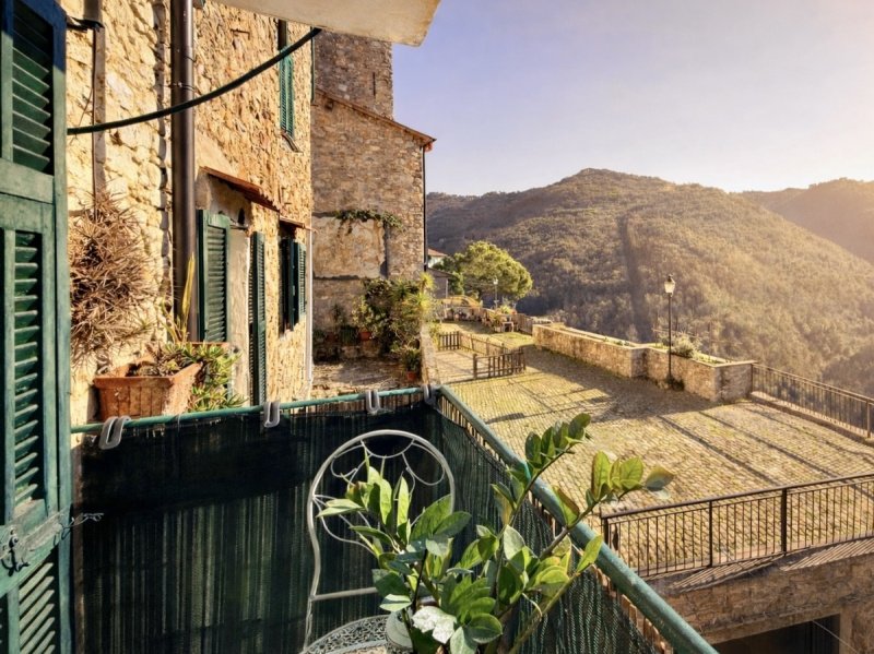 2 Bedrooms Apartment for sale in Apricale [806763] | Gate-away®