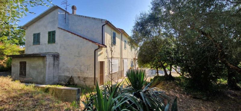 Solar em Casciana Terme Lari