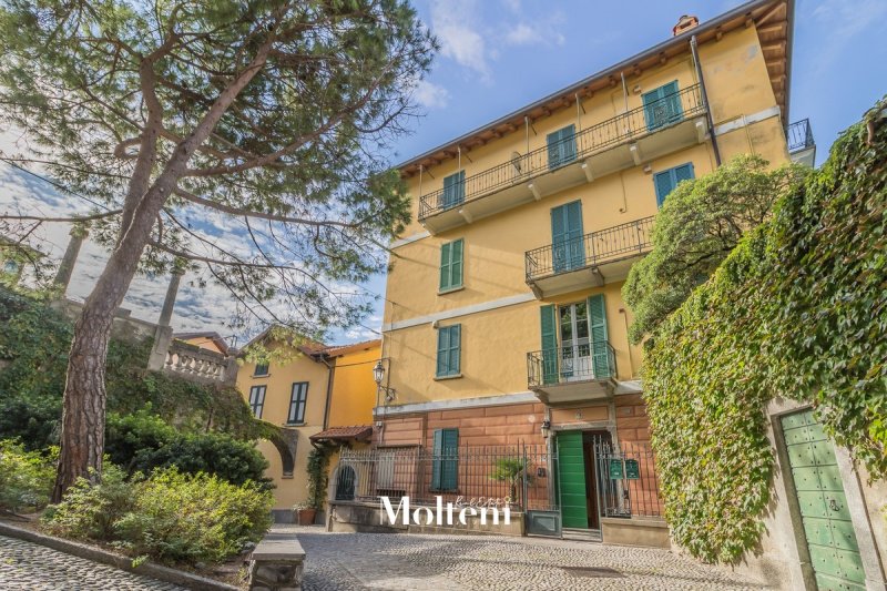 Apartamento em Varenna