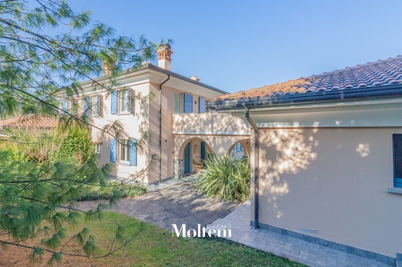 Villa a Lierna