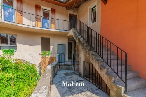 Casa semi-independiente en Mandello del Lario