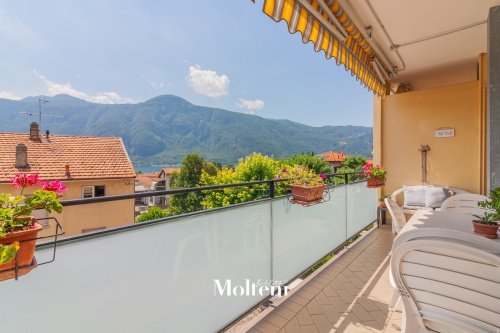 Appartement à Mandello del Lario