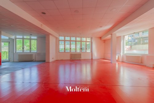 Inmueble comercial en Lecco