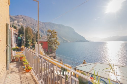 Maison jumelée à Varenna