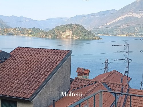 Teto/Chão em Varenna