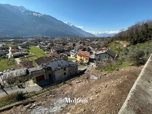 Terrain à bâtir à Traona