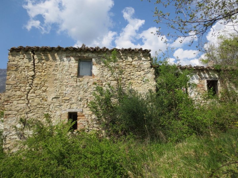 Detached house in Villa Celiera
