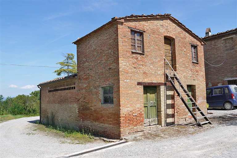 Farmhouse in Asciano