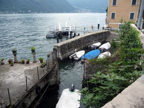 Haus in Nesso