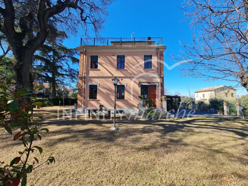 Maison individuelle à Appignano