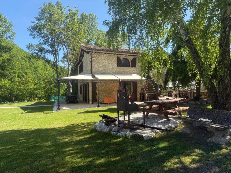 Huis op het platteland in Sarnano