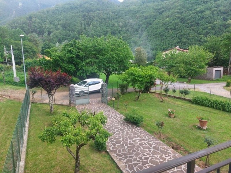 Moradia em Bagni di Lucca