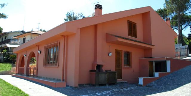 Дом в Розето-дельи-Абруцци