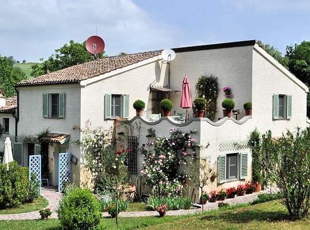Country house in Pergola