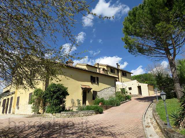 Country house in Cagli