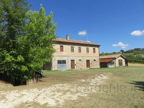 Casa de campo en Ostra Vetere