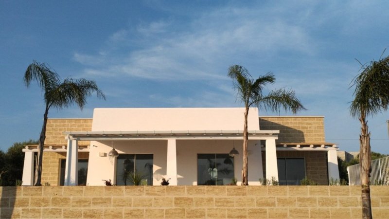 Moradia em Castrignano del Capo