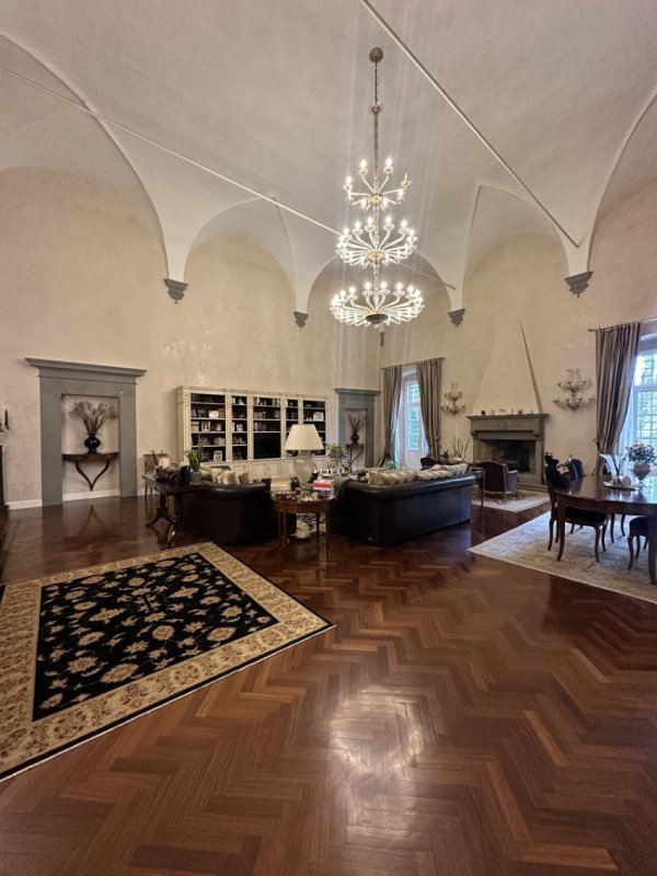 Historic apartment in Lastra a Signa