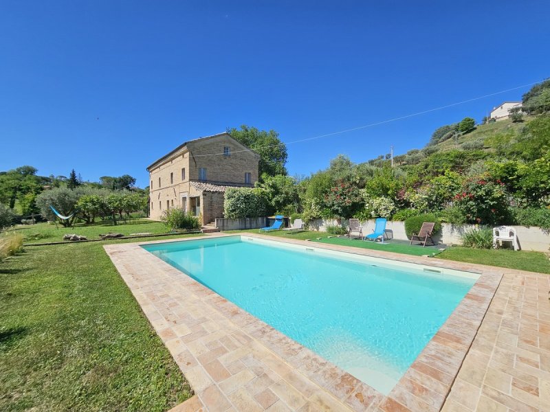 Farmhouse in Mogliano