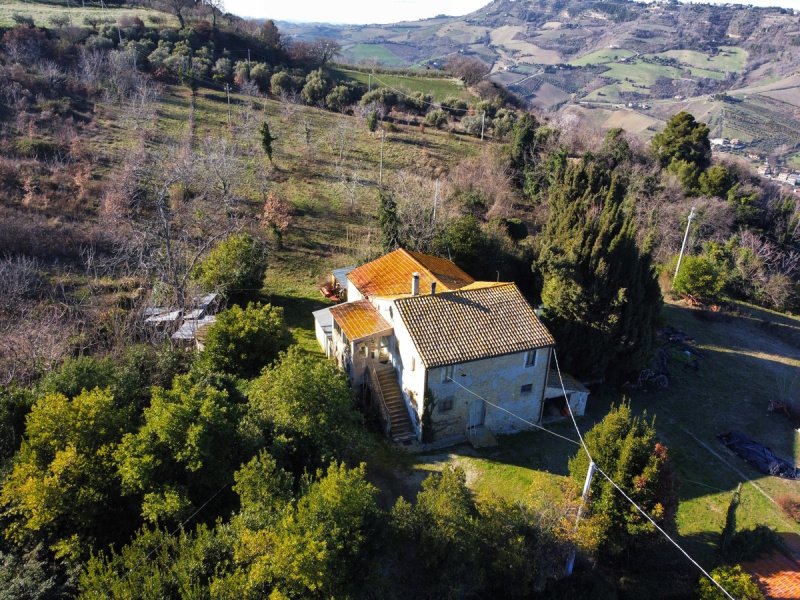 Farmhouse in Ripatransone
