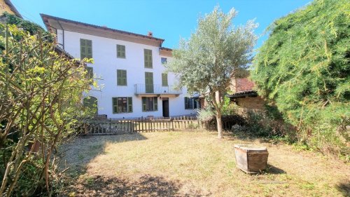 Country house in Acqui Terme