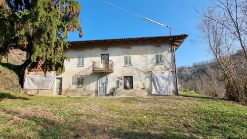 Detached house in Mombercelli