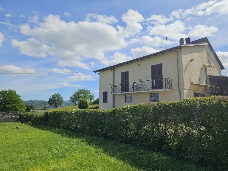 Maison individuelle à Nizza Monferrato