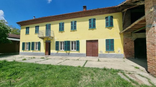 Maison individuelle à Nizza Monferrato