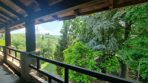 Casa indipendente a Mombaruzzo