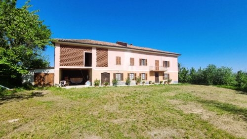 Особняк в Ницца-Монферрато