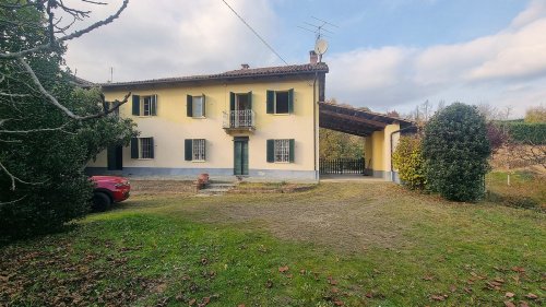 Особняк из двух квартир в Момберчелли