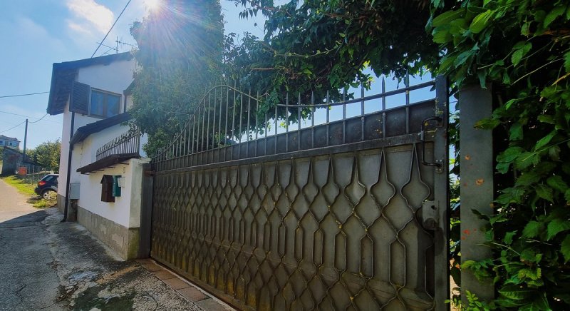 Casa independiente en Montegrosso d'Asti
