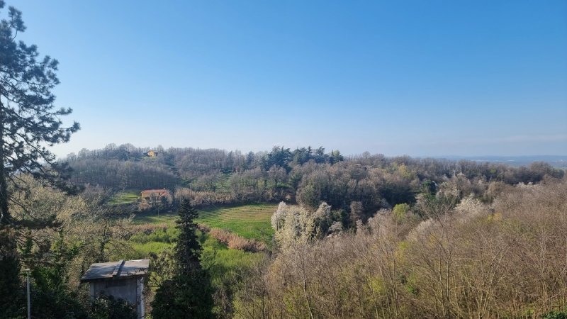 Casa semi indipendente a Mombaruzzo