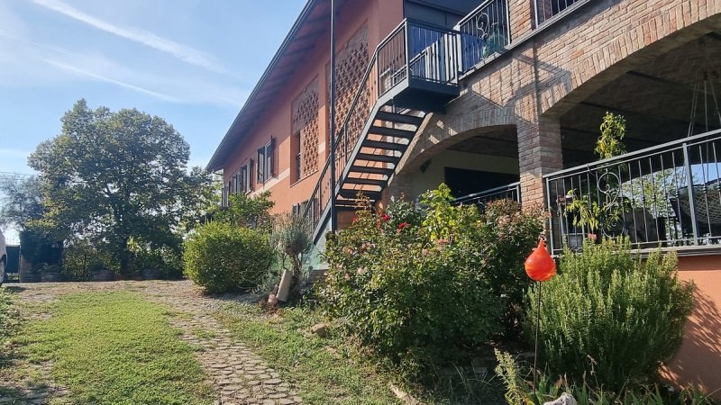 Detached house in Costigliole d'Asti