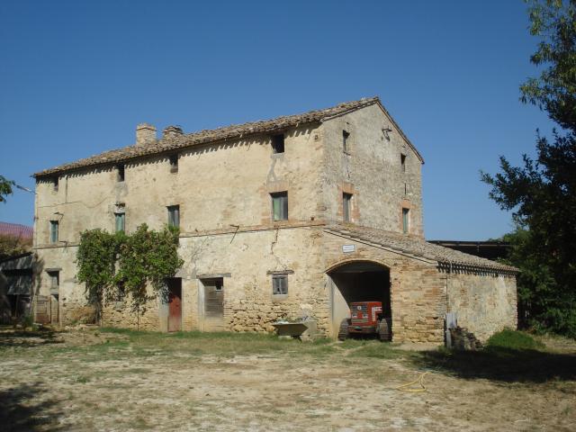 Haus in Monterubbiano