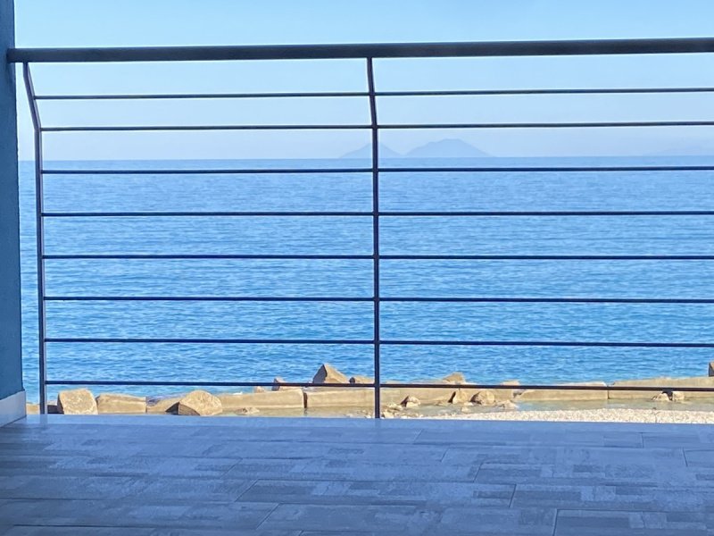 Apartamento en Santo Stefano di Camastra