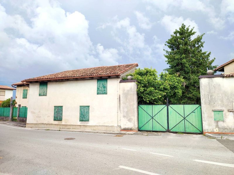 Hus på landet i Farra d'Isonzo