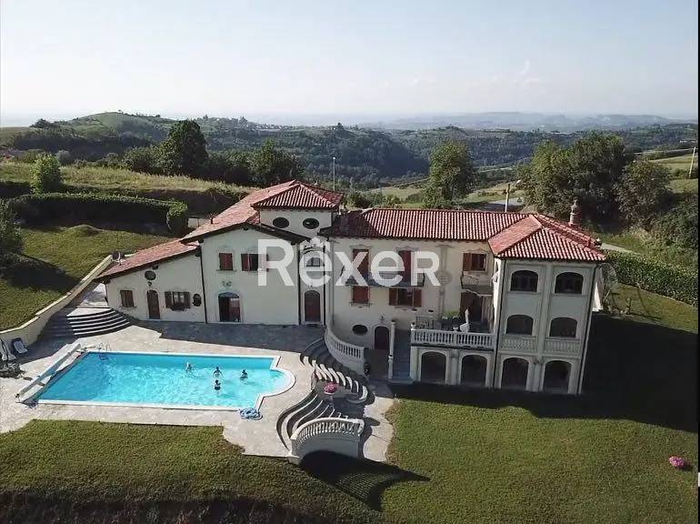 Вилла в Мураццано