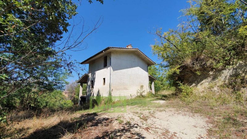 House in Montefortino