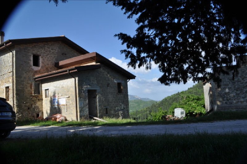 Haus in Roccafluvione