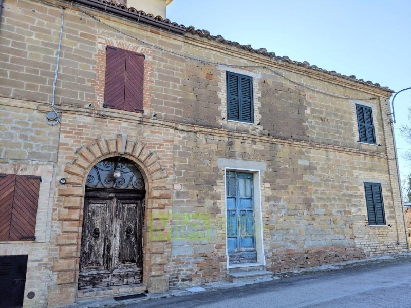Villa i Monte San Martino