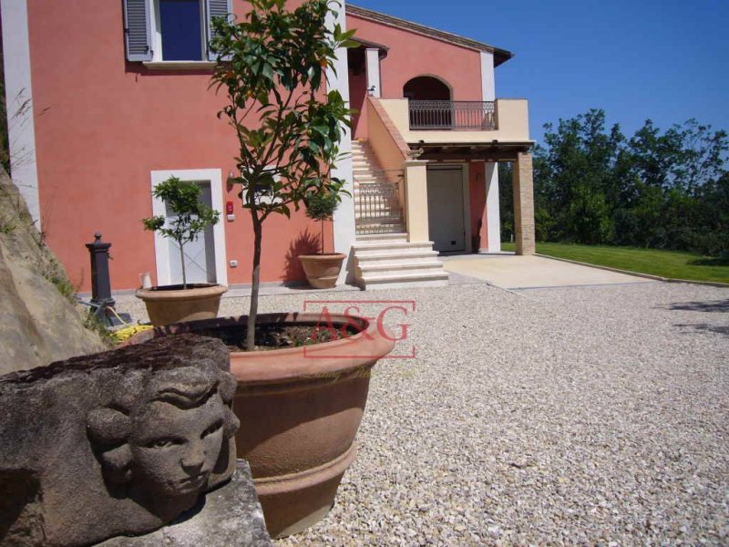 Villa en Ascoli Piceno