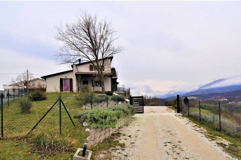 Villa à Sarnano