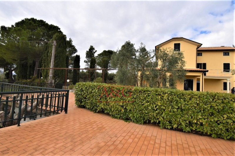 Villa i Falerone