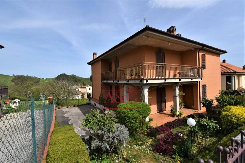 Appartement in Amandola