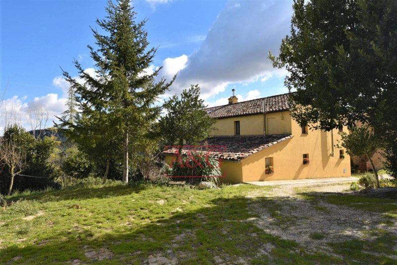 Farmhouse in Sarnano