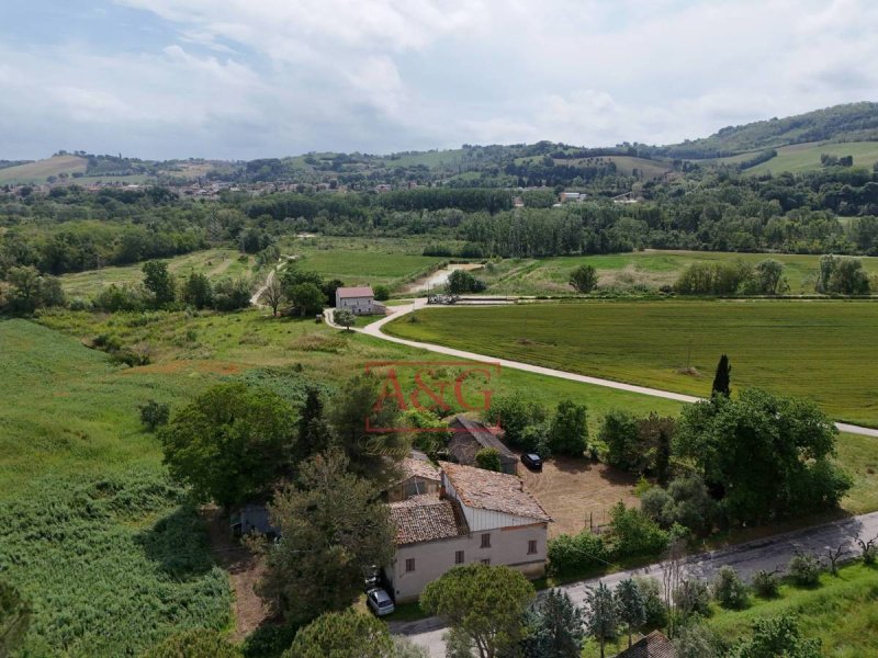 Vrijstaande woning in Penna San Giovanni